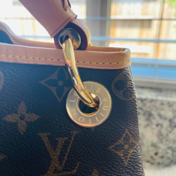 LOUIS VUITTON ARTSY MONOGRAM HANDBAG 2021 - Picture 8 of 15